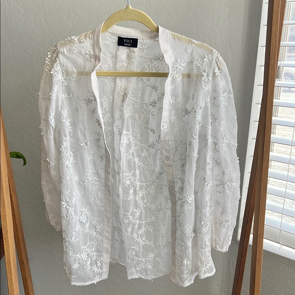 VICI White Embroidered Blouse